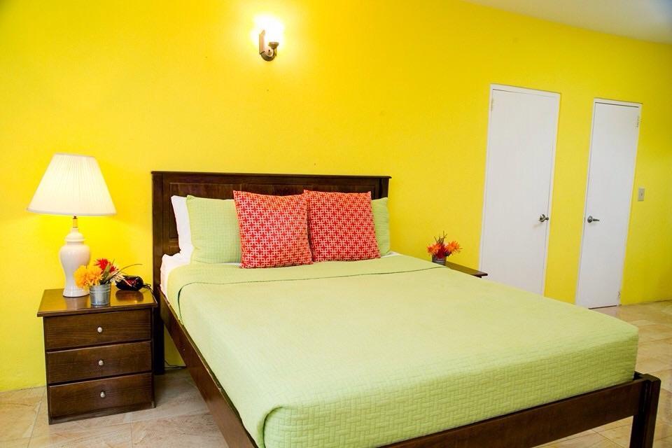 Apartments At Jolly Castle Jolly Harbour Esterno foto